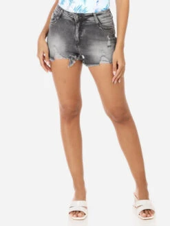 Short En Jeans Destroy à Clous