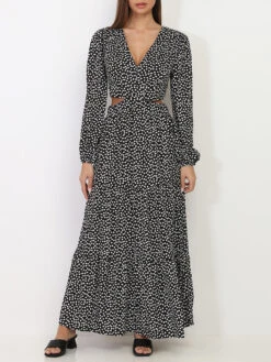 Robe Longue à Petites Fleurs Et Découpes