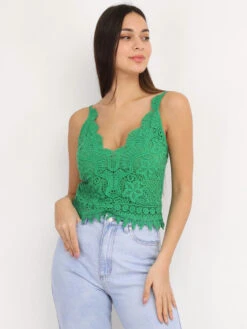 Top Court En Crochet