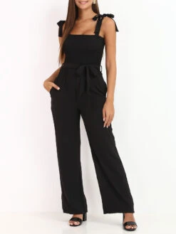 Mode Étoilée Soldes Magasin 32 Combinaison Smockée Avec Bretelles à Nouer