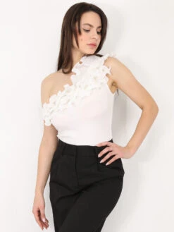 Top à Col Asymétrique Volanté