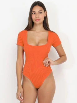 Body Moulant à Encolure Carrée